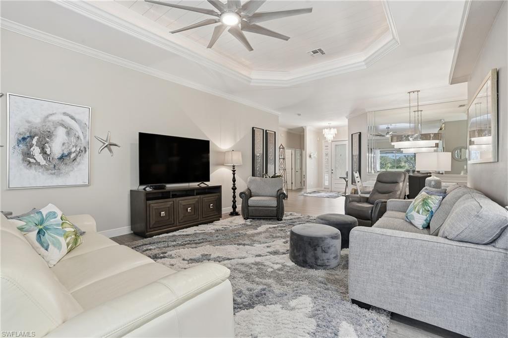 BRADFORD LAKES - Residential