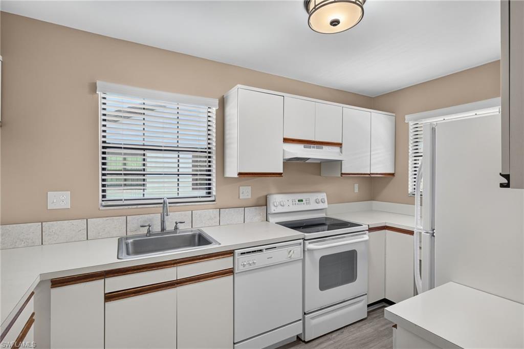 WOODGATE AT NAPLES - Residential