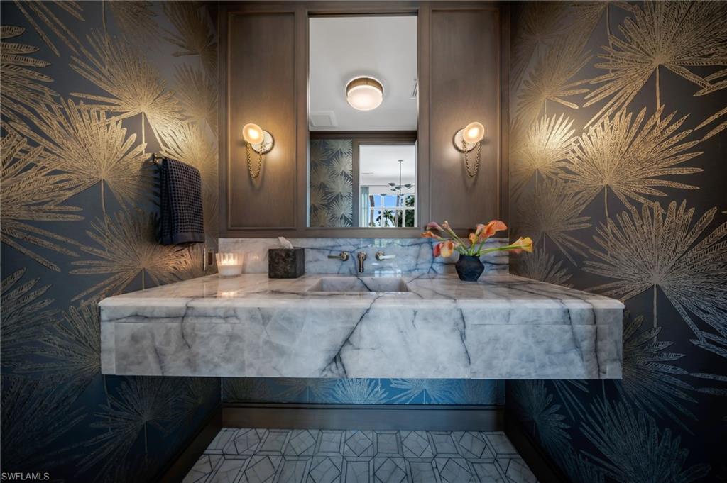 LA RESIDENCE - Residential
