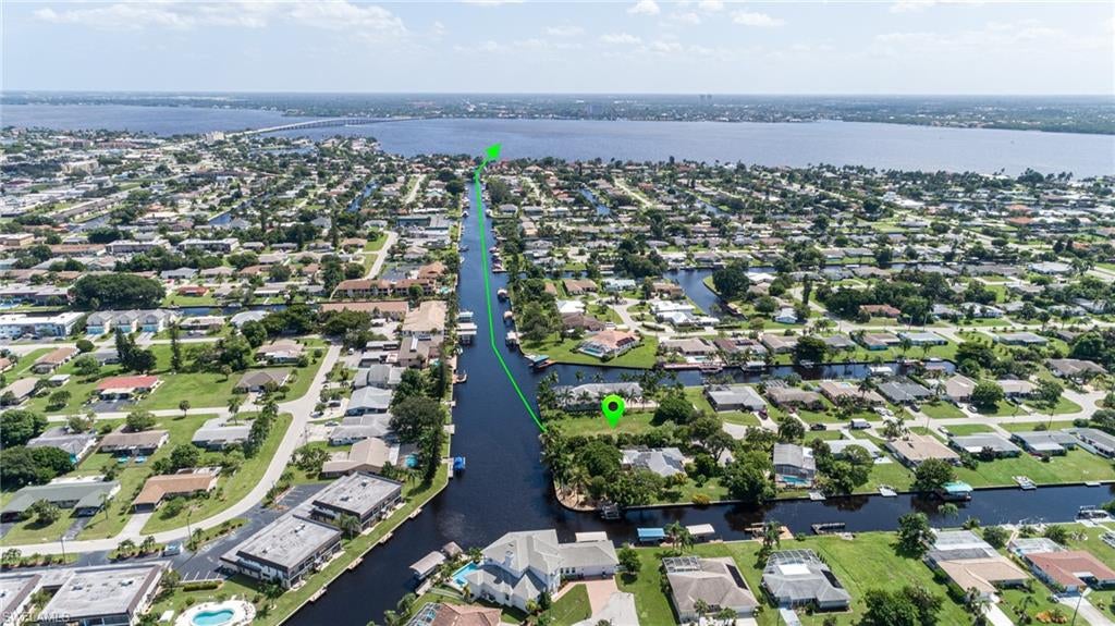 CAPE CORAL - Land