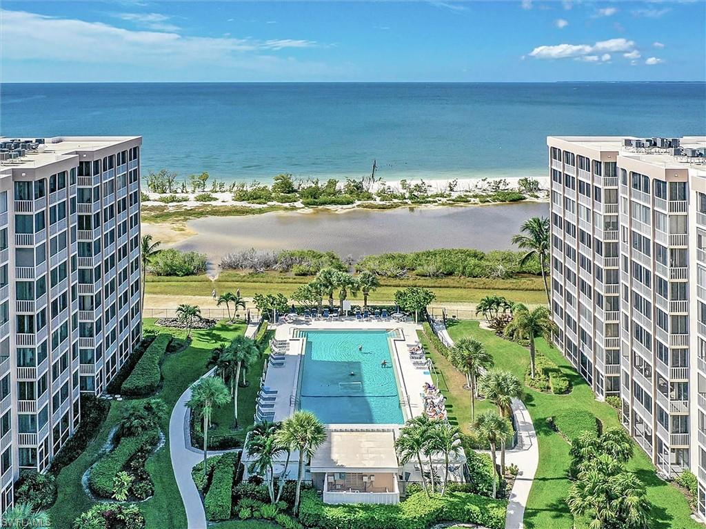 CRECIENTE CONDO NORTH - Residential