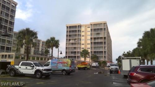 CRECIENTE CONDO NORTH - Residential