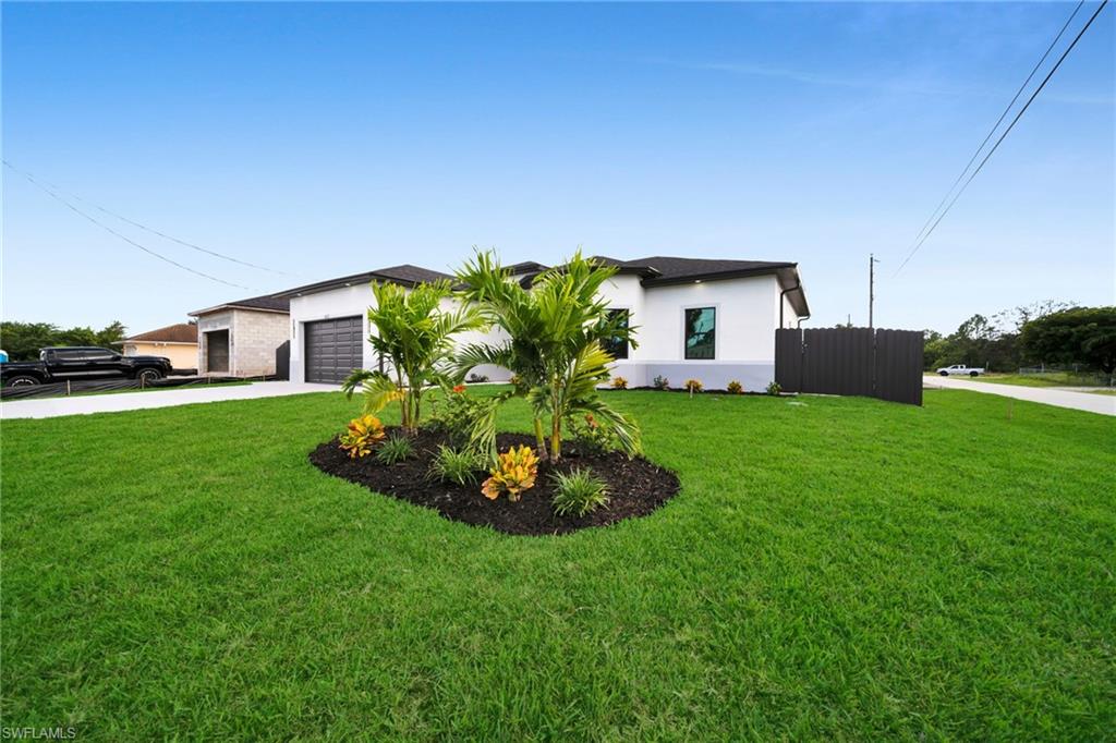 LEHIGH ACRES - Residential