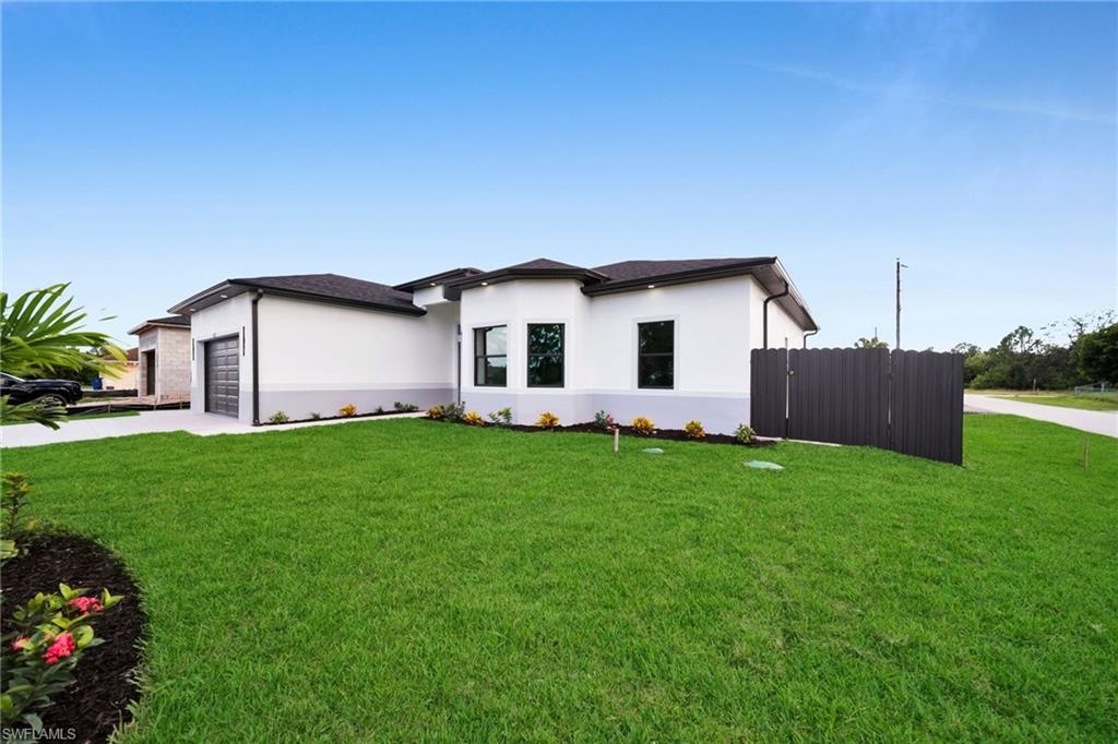 LEHIGH ACRES - Residential