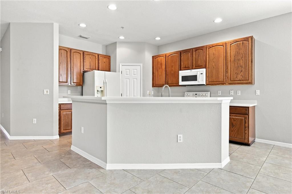 TERRA VISTA - Residential Lease