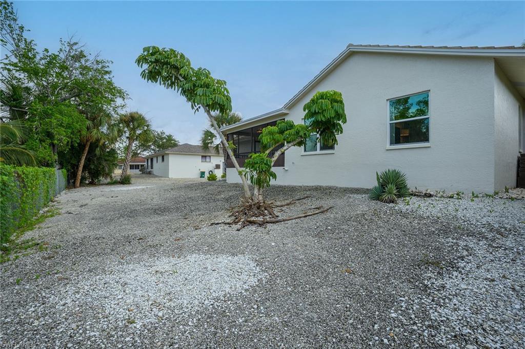 MARCO ISLAND - Residential