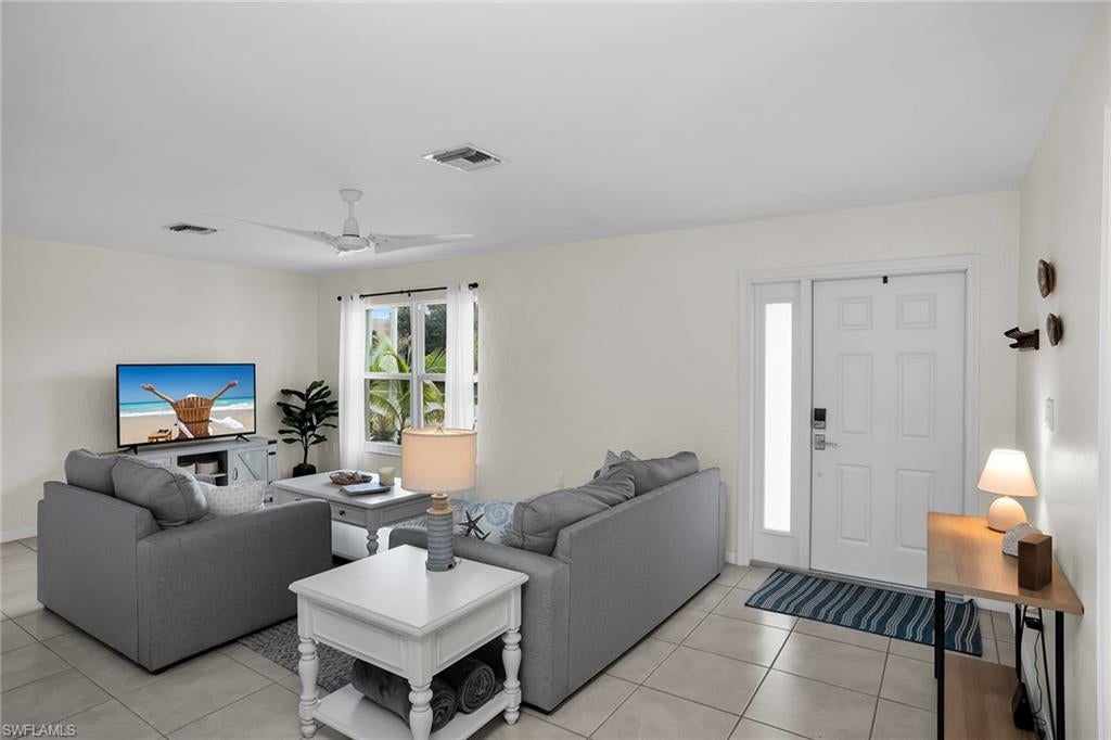 MARCO ISLAND - Residential