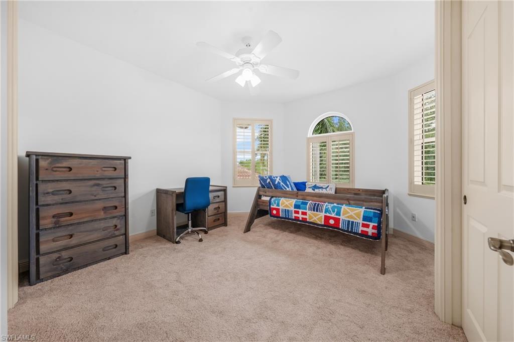 WILSHIRE LAKES - Residential