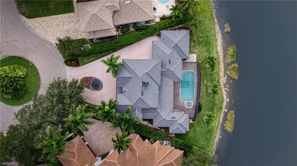 WILSHIRE LAKES - Residential
