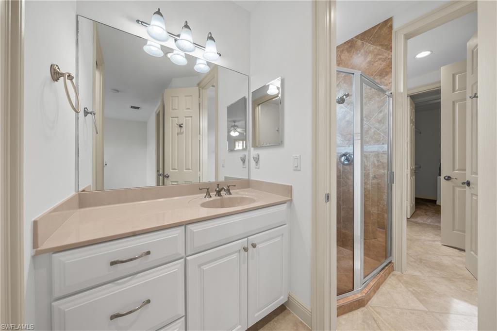 WILSHIRE LAKES - Residential