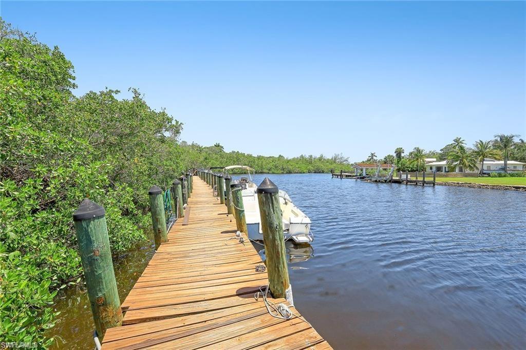 WATERFRONT IN NAPLES - Residential Lease