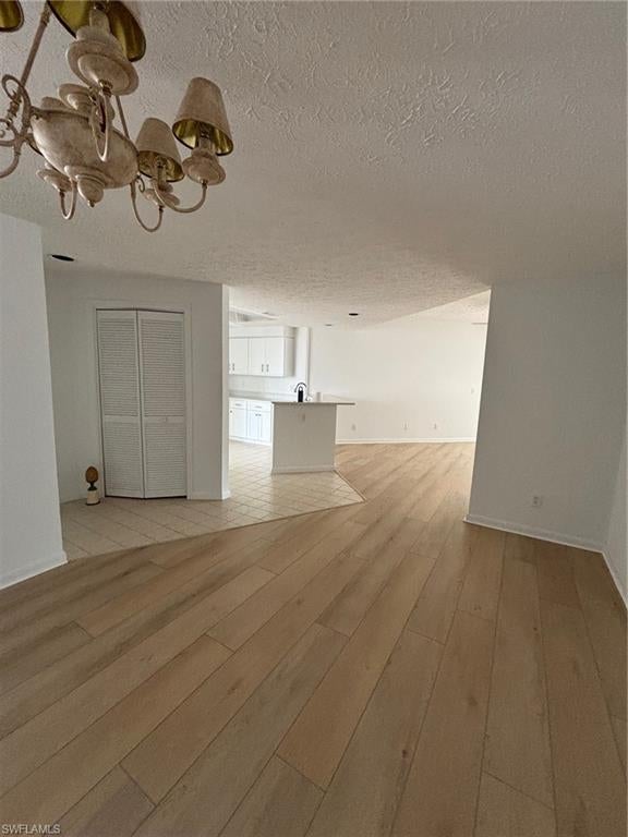 WATERFRONT IN NAPLES - Residential Lease