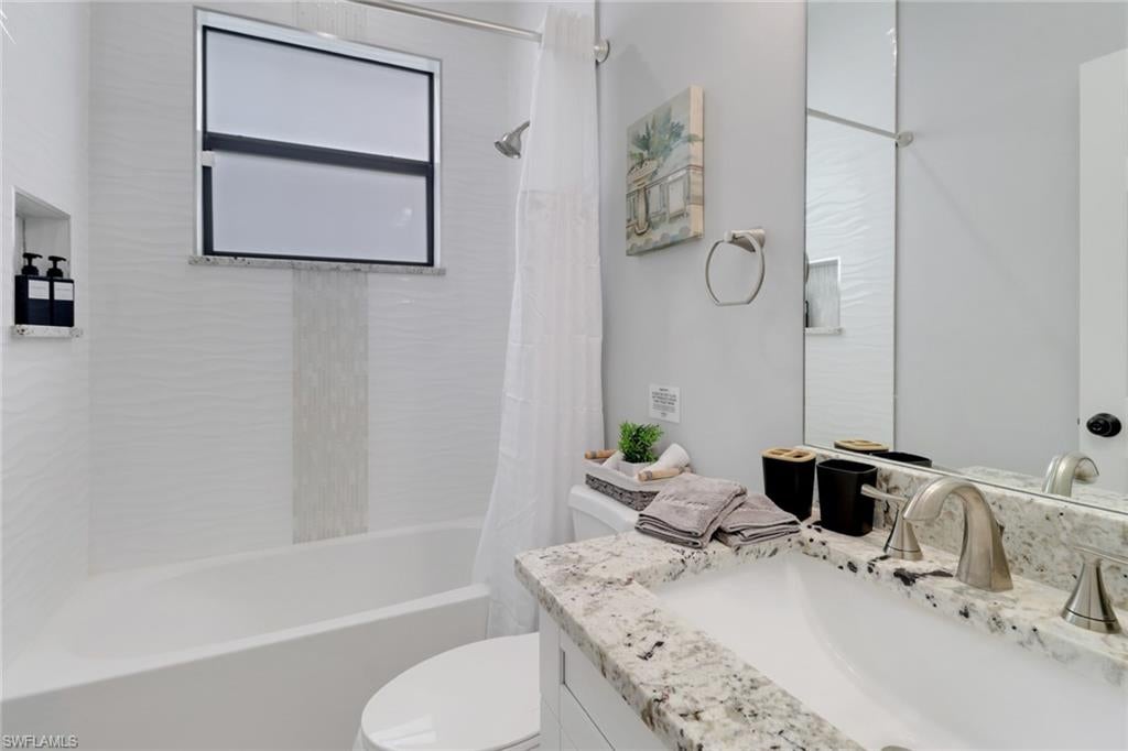 GOLDEN GATE ESTATES - Residential Lease