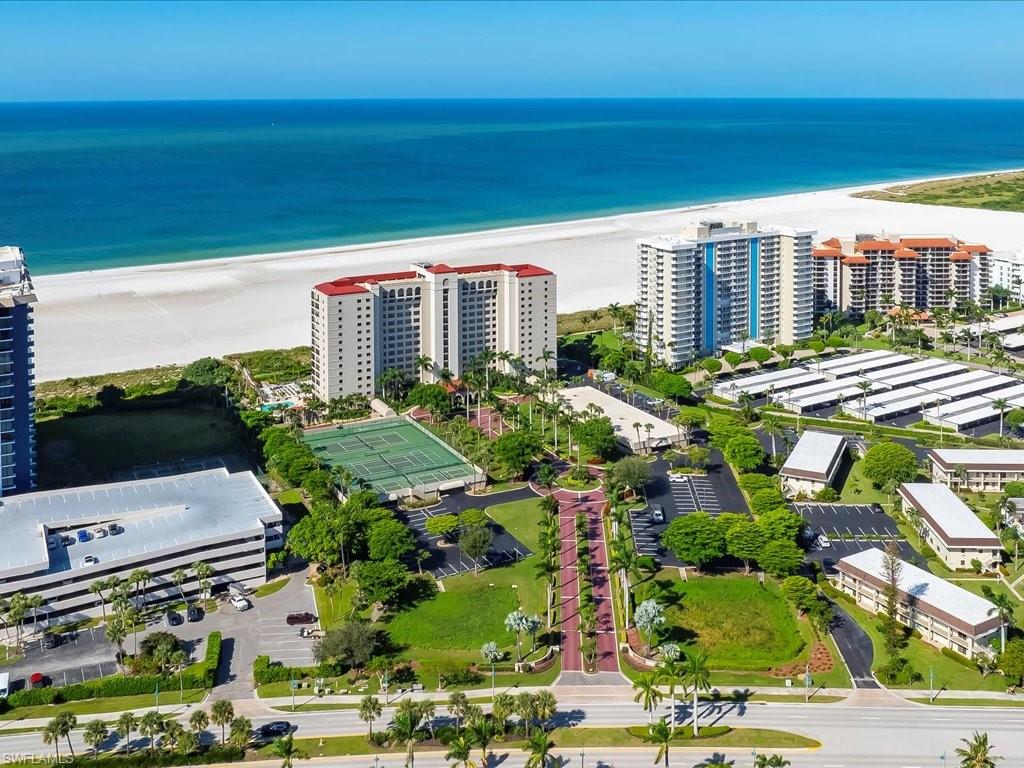 CRESCENT BEACH - Residential