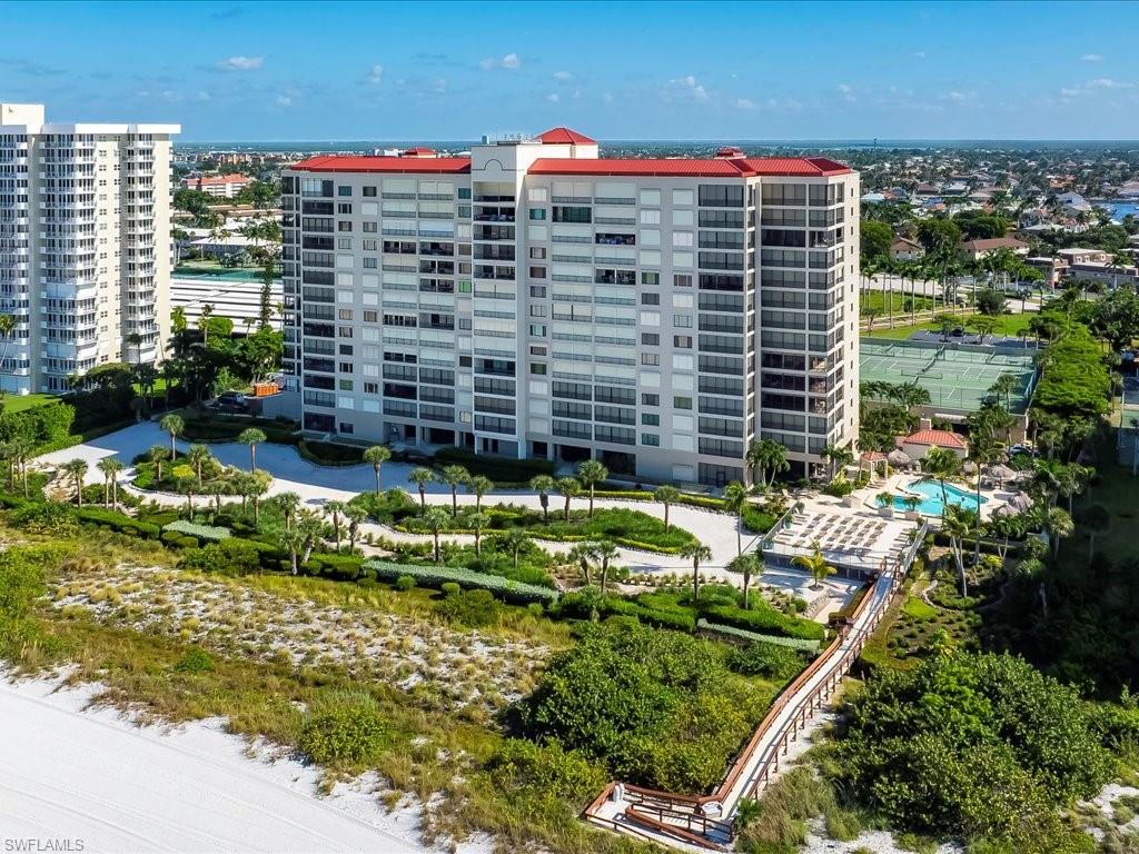 CRESCENT BEACH - Residential
