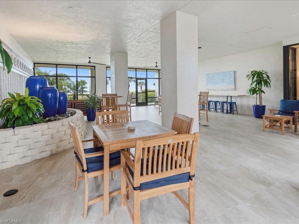 CRESCENT BEACH - Residential