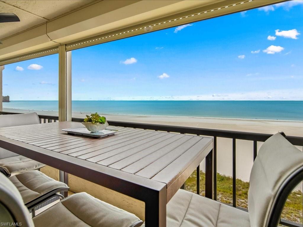 CRESCENT BEACH - Residential
