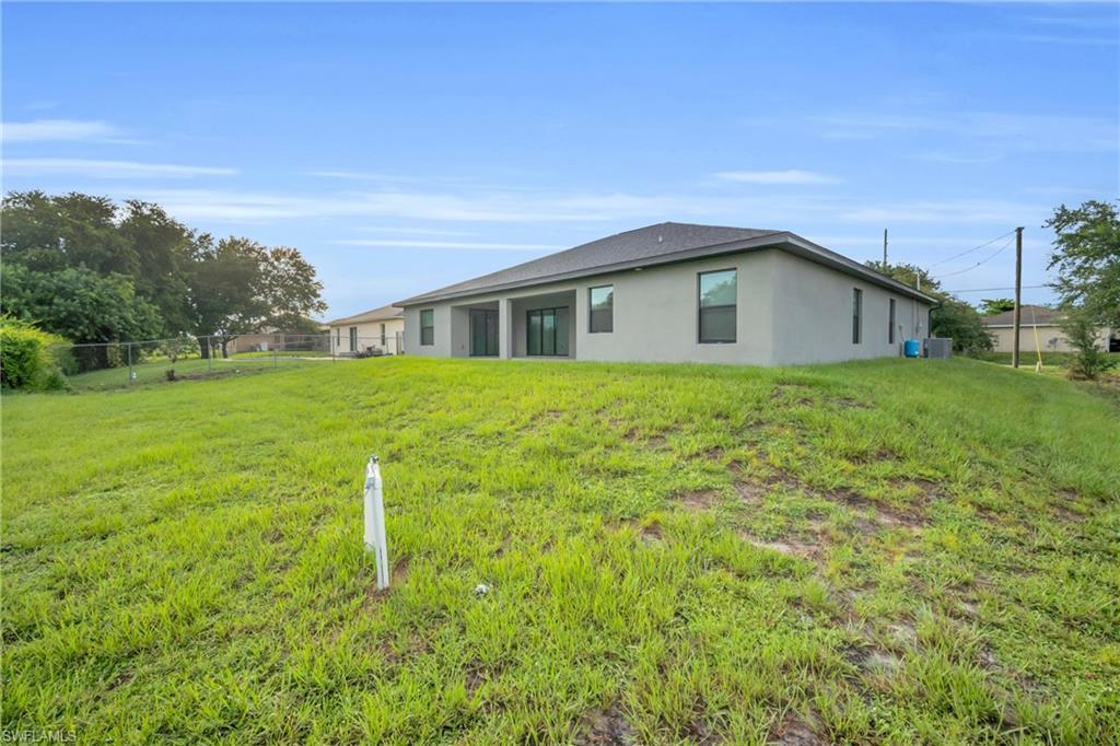 LEHIGH ACRES - Residential