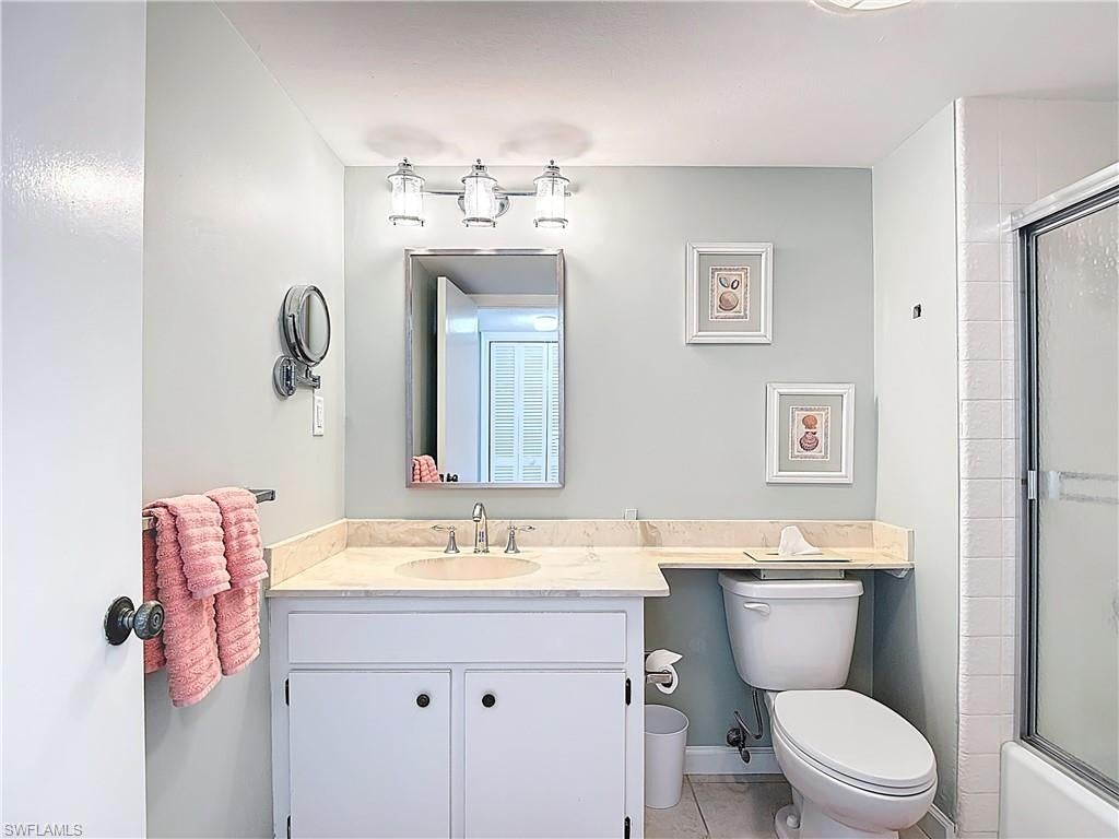 CRECIENTE CONDO EAST - Residential