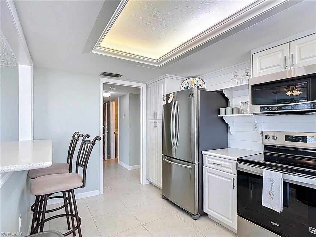 CRECIENTE CONDO EAST - Residential