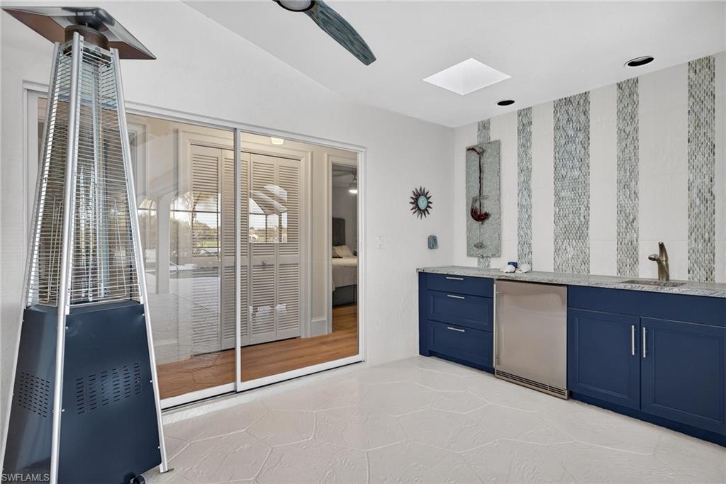 VALLEY OAK - Residential