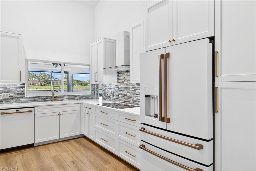 VALLEY OAK - Residential