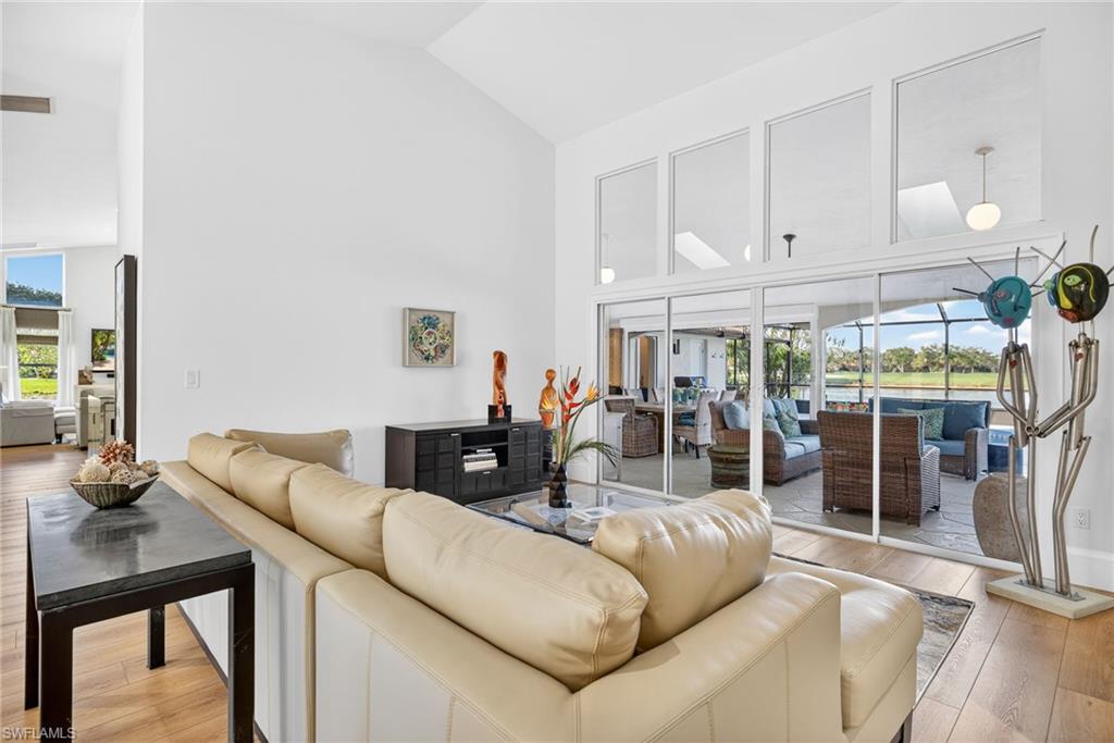 VALLEY OAK - Residential