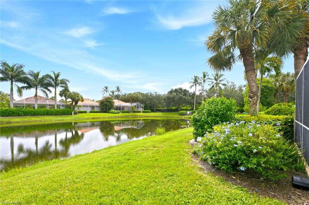 VILLAGE WALK - Residential
