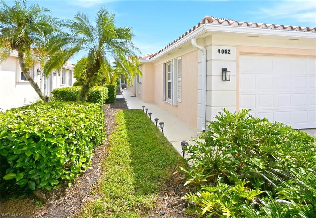 VILLAGE WALK - Residential