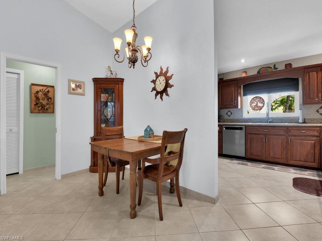 PELICAN RIDGE - Residential