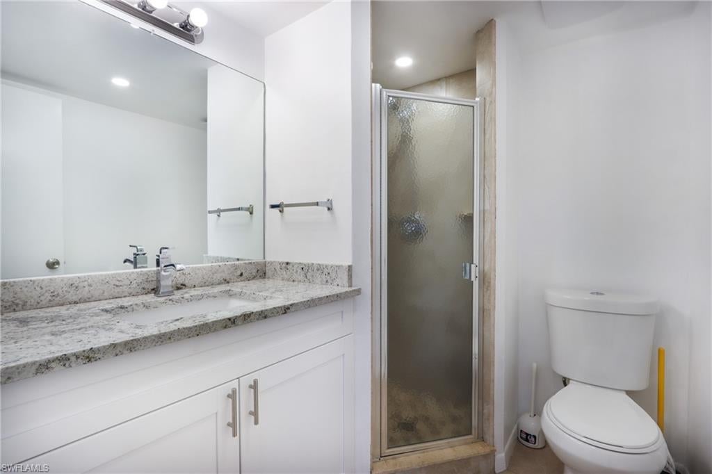 FOREST LAKES - Residential Lease