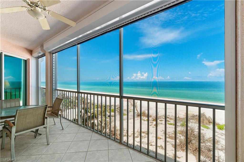BAREFOOT BEACH CLUB - Residential