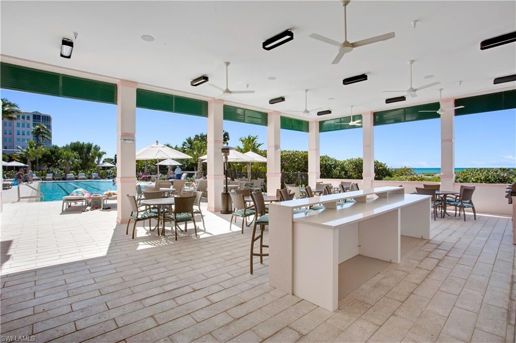 BAREFOOT BEACH CLUB - Residential