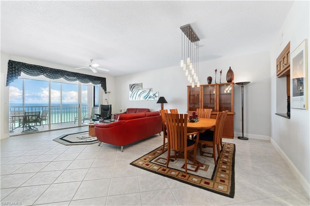 BAREFOOT BEACH CLUB - Residential