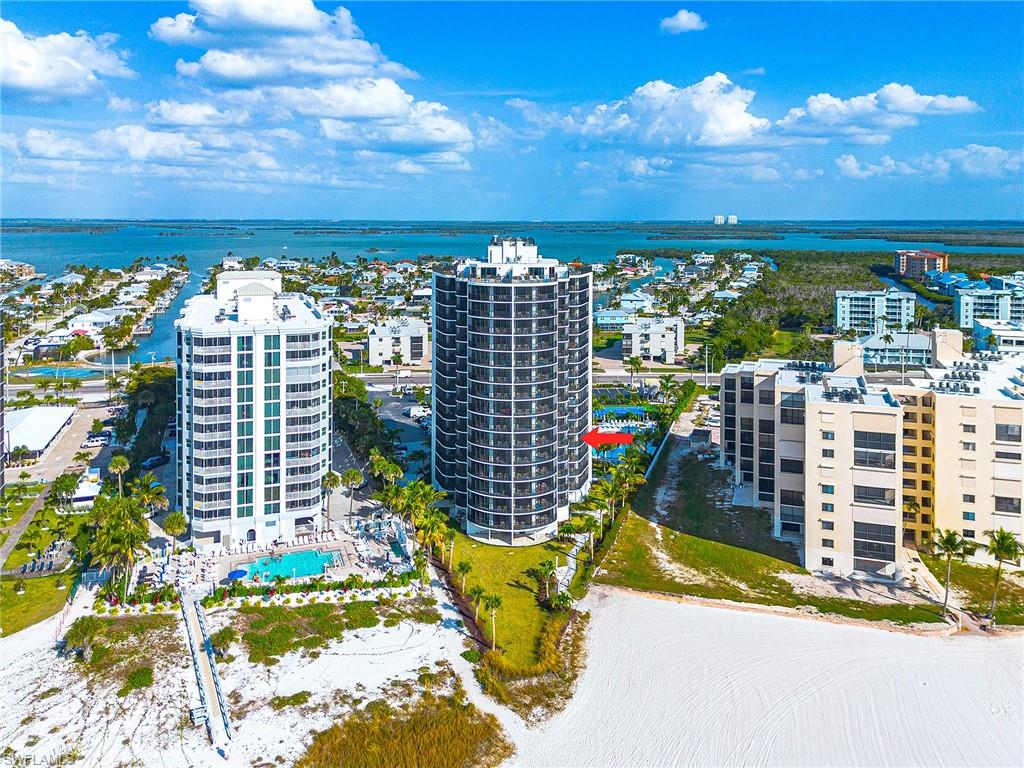 POINTE ESTERO - Residential