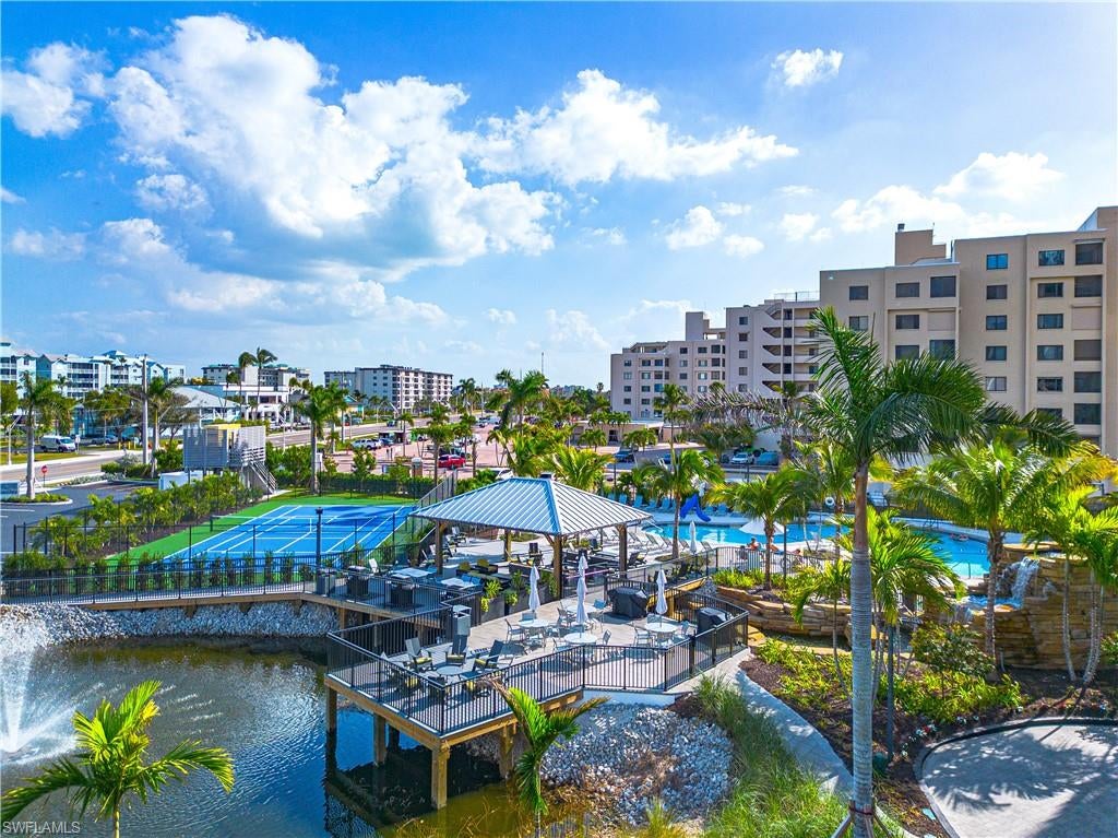 POINTE ESTERO - Residential