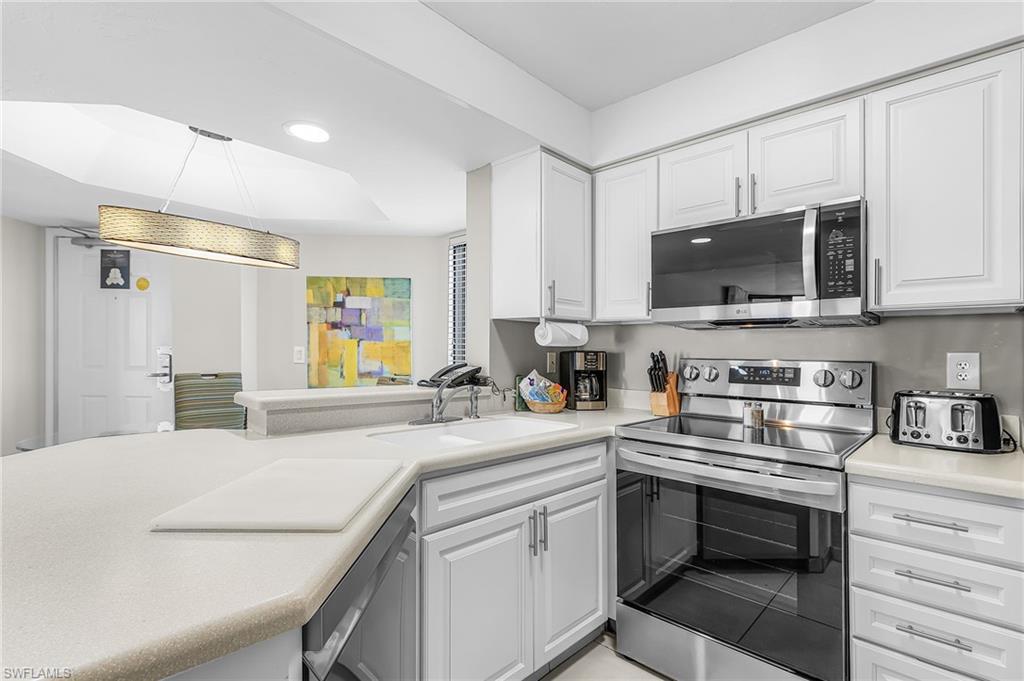 POINTE ESTERO - Residential