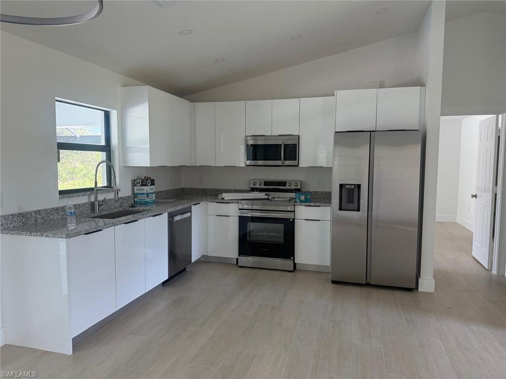 SOUTH GULF COVE - Residential