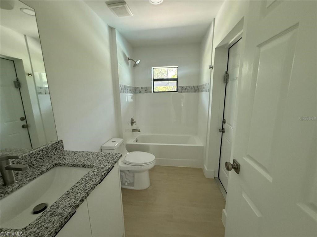 SOUTH GULF COVE - Residential
