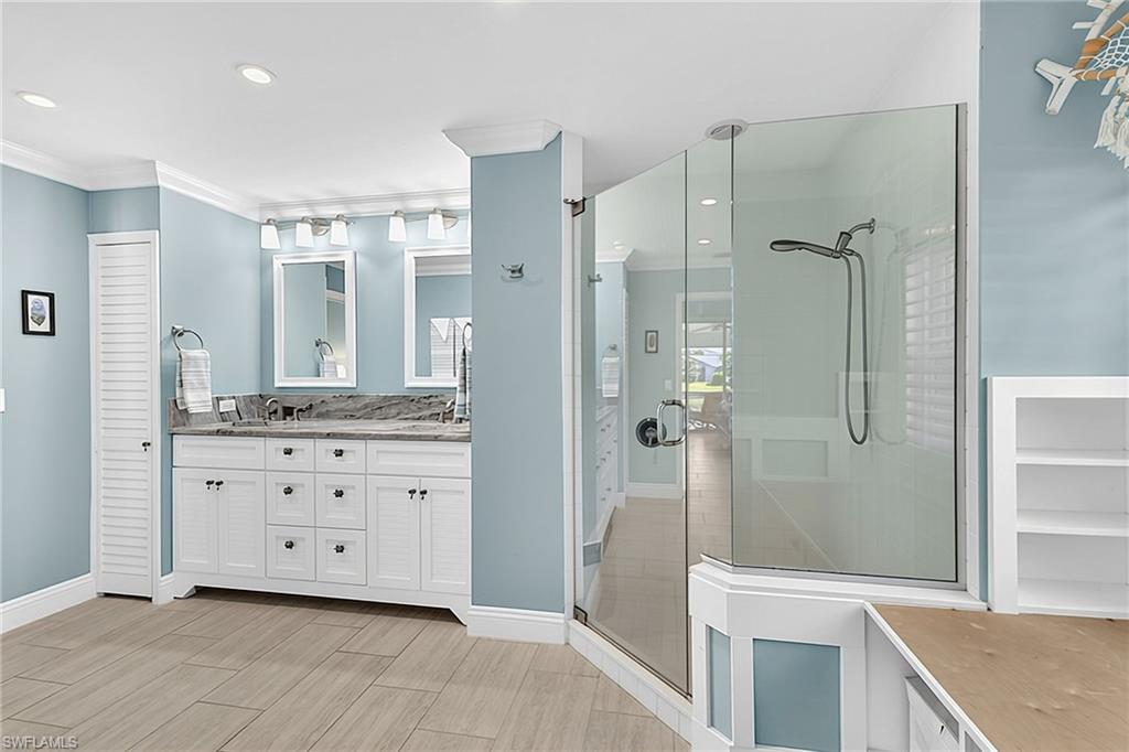 FORT MYERS SHORES - Residential