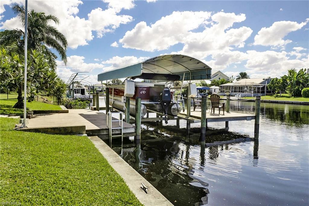 FORT MYERS SHORES - Residential
