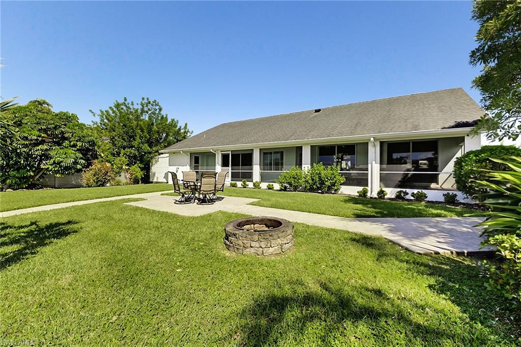 FORT MYERS SHORES - Residential