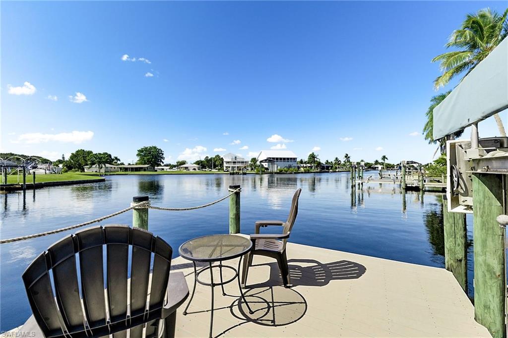 FORT MYERS SHORES - Residential