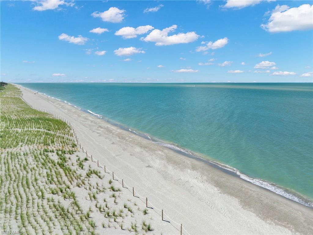 BEACH VILLAS CONDO - Residential