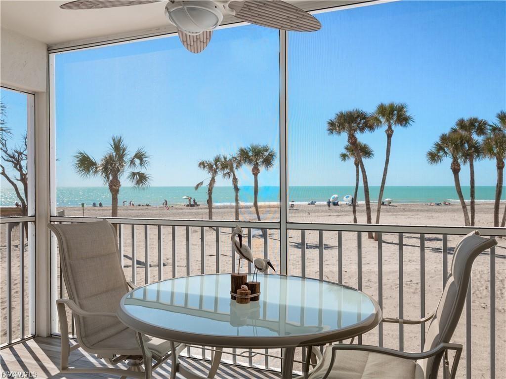 BEACH VILLAS CONDO - Residential