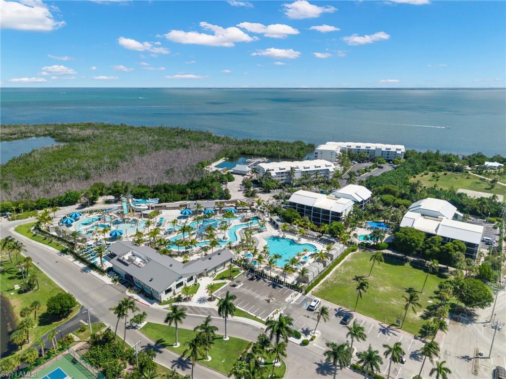 BEACH VILLAS CONDO - Residential