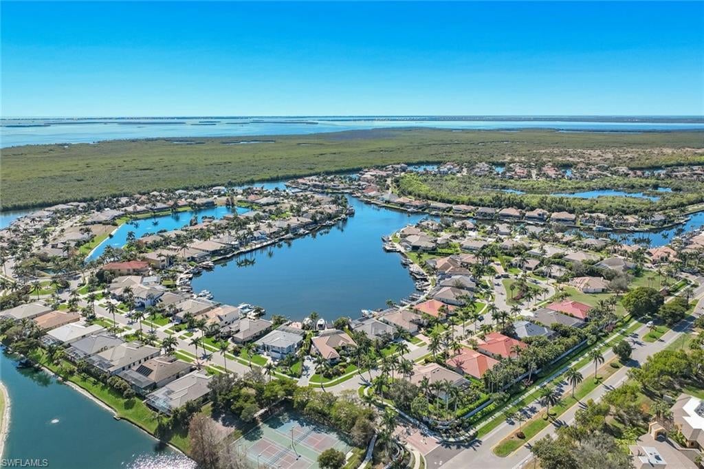 CAPE HARBOUR - Residential