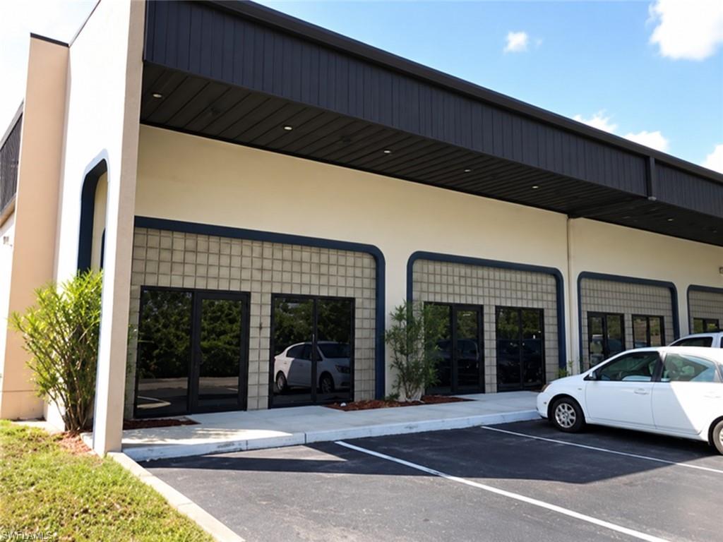 The Metro Commerce Center offers versatile flex space in the bustling Metro Parkway Corridor of Fort Myers, Florida. This professionally managed property is designed to accommodate a wide range of uses, including distribution, office, showroom, and warehouse operations. Key features include: 4250± square feet of move-in-ready, climate-controlled space. Amenities: Grade-level overhead doors, ample parking, and 100% air-conditioned interiors. Zoning: Industrial Planned Development (IPD), ensuring flexibility for various business needs. Utilities: Access to Lee County Water & Sewer services. Built in 1986, the Metro Commerce Center is strategically situated in Central Fort Myers, offering optimal connectivity to major routes like I-75 and US 41. The area boasts high traffic counts, with 34,500 AADT on Metro Parkway and 8,700 AADT on Danley Drive, ensuring strong exposure for tenants. Demographics within a 5-mile radius include a population of over 156,000, with a median household income of approximately $67,470, making this location ideal for businesses seeking a thriving community. This property is a fantastic opportunity for businesses looking to establish themselves in a dynamic and accessible location.