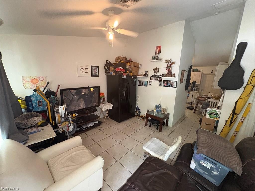 NAPLES SOUTH - Residential Income