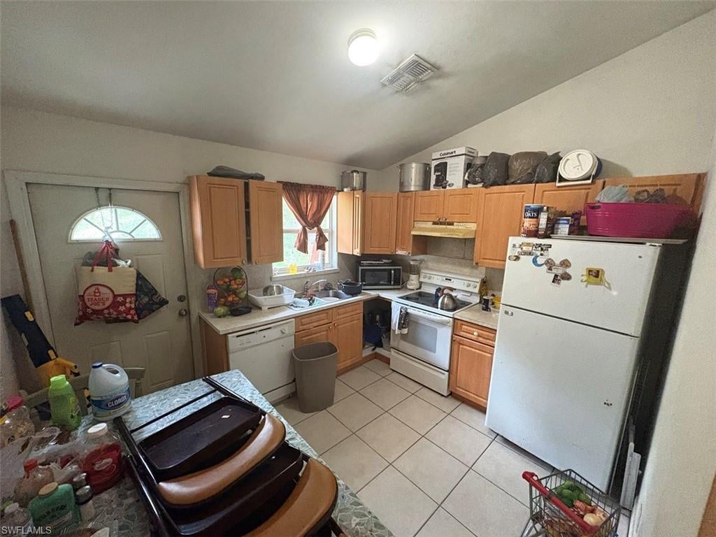 NAPLES SOUTH - Residential Income